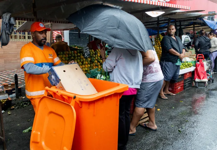 A Companhia manterá uma base no local, com uma caixa compactadora para servir como estação de transbordo dos resíduos. Foto: Divulgação/Comlurb