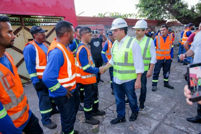 Governo do Estado já investiu mais de R$ 300 milhões em asfalto e calçamento de ruas em Teresina