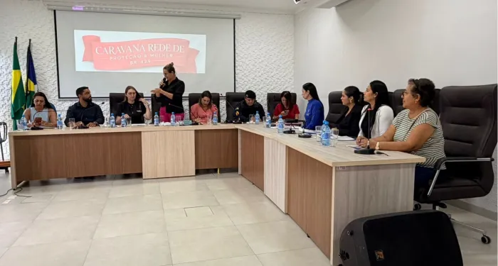  Evento em Seringueiras reuniu lideranças locais, polícias, defensoria e a comunidade escolar por uma causa urgente