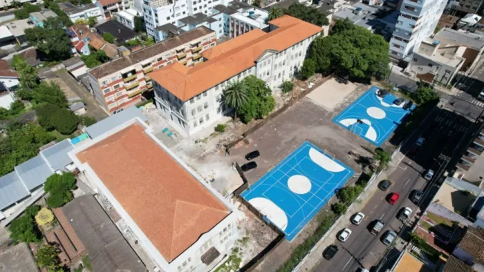 Obras no Instituto Olavo Bilac, em Santa Maria, avançam com cuidados especiais de preservação do patrimônio histórico