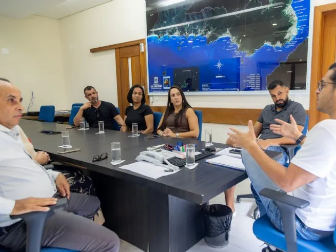 Prefeitura e comerciantes discutem medidas para ampliar circulação de consumidores e fortalecer economia
