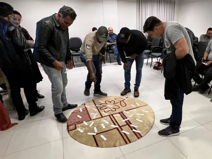 Nast promove momento de escuta e acolhimento para agentes de fiscalização da Secretaria Municipal de Serviços Públicos