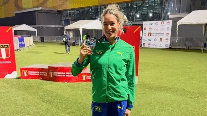 Saltadora do Centro de Excelência Esportiva de São Bernardo do Campo conquista a prata no Ibero-Americano de Atletismo
