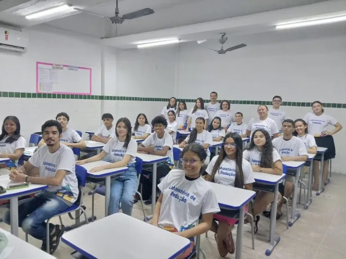 Laboratório de Redação: estudantes da rede estadual iniciam preparação intensiva em busca da nota mil no Enem 2026