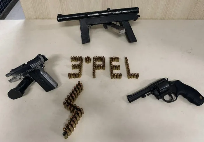 BME apreende armas e veículo clonado em Vila Velha