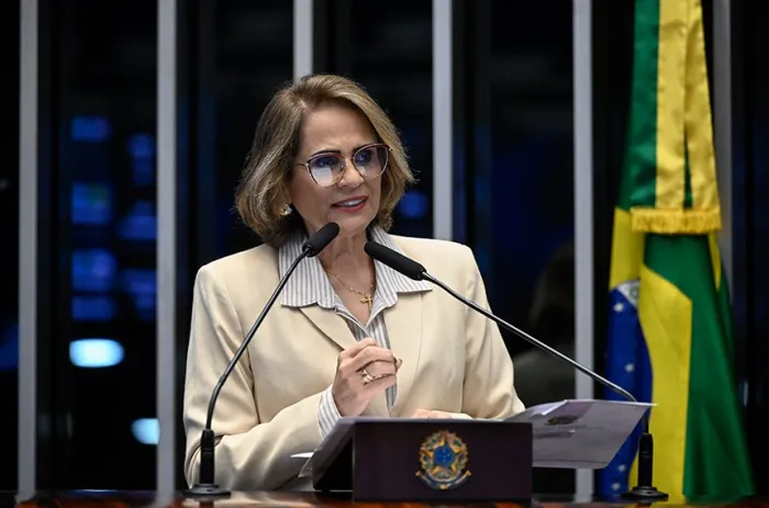Damares defende projeto para ampliar atendimento a pacientes com LAM