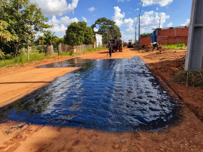 Com investimentos do governo, Deracre leva asfalto, drenagem e sinalização ao Ramal Belo Jardim em Rio Branco