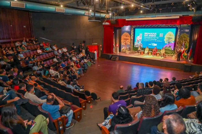 Semana do Meio Ambiente começa com assinatura de decretos e debate sobre fauna, flora e sustentabilidade