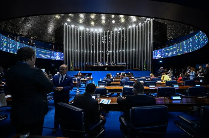 O Plenário do Senado durante a sessão que aprovou a autorização de empréstimo - Foto: Carlos Moura/Agência Senado