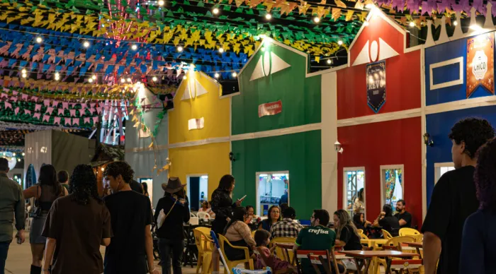 Decoração da Vila do Forró valoriza raízes sergipanas e é aprovada pelo público