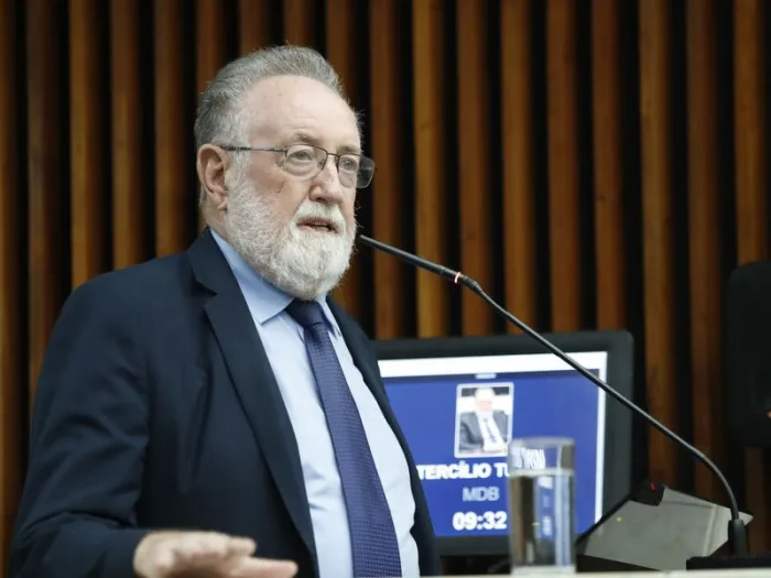 Faculdades de Medicina são fundamentais no desenvolvimento, defende deputado Tercilio Turini (MDB)