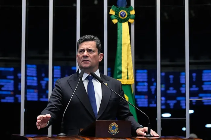 Moro defende decisão dos EUA sobre PCC e Comando Vermelho