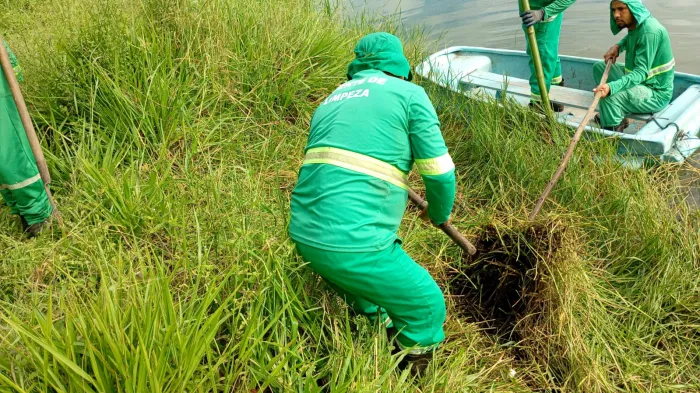 Emlur mantém serviços de conservação e limpeza urbana por toda a cidade nesta terça-feira