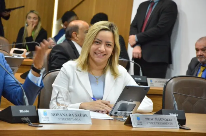 Professora Magnólia propõe política de saúde mental para idosos em situação de vulnerabilidade