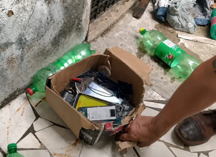 Investigação teve início após denúncia de troca de celulares por drogas em imóvel no bairro Rua Nova - 10/06/2026 - Fonte/Crédito: ASCOM PCBA