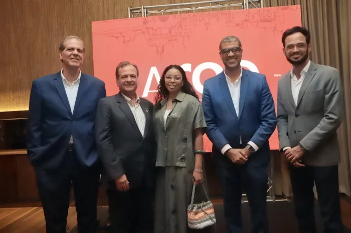 Setur-BA e empreendedores da Rua Chile se unem pelo desenvolvimento do espaço histórico