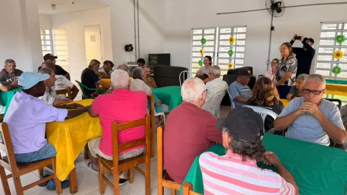 Fundo Social de Araçatuba beneficia moradores do Programa Vida Longa com itens de inverno