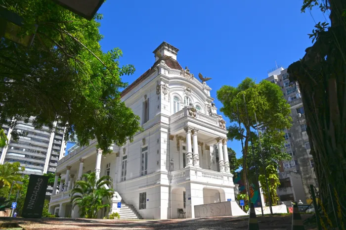 MAC_Bahia adota novo horário de funcionamento no outono-inverno