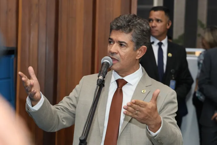Resolução cria Medalha e Diploma do Mérito Legislativo “Pastor Gilson Breder”