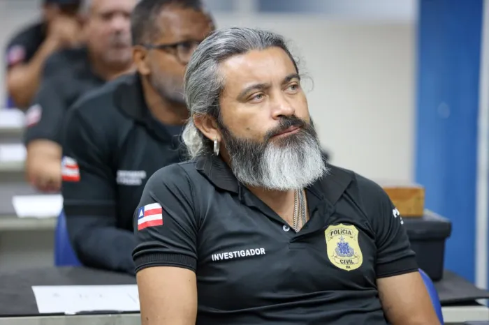 Acadepol realiza curso de mecânico de arma portátil para investigadores em Salvador