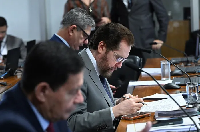 Substitutivo de Plínio Valério para a PEC 65/2023, aprovado pela CCJ, dá ampla autonomia ao Banco Central - Foto: Geraldo Magela/Agência Senado