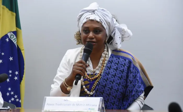 Religiosos de matriz africana e gestores públicos denunciam intolerância e racismo