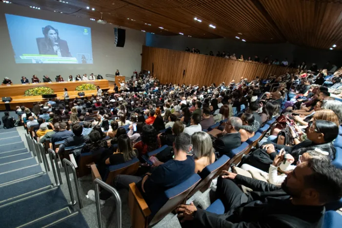 CLDF homenageia profissionais que movem o setor de eventos no Distrito Federal