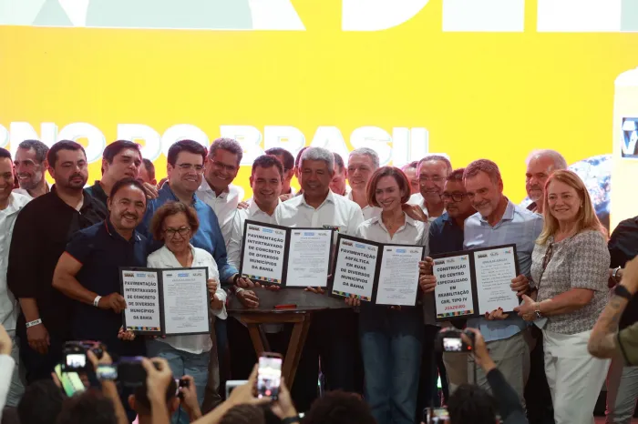 Pacote de R$ 136 milhões amplia infraestrutura e apoia produção em municípios do Norte baiano