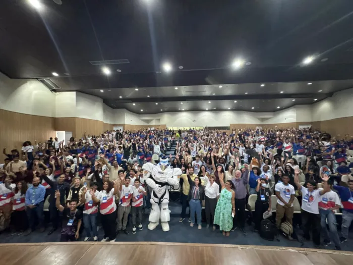 Feira em Juazeiro destaca protagonismo estudantil e fortalece cultura científica nas escolas da Bahia