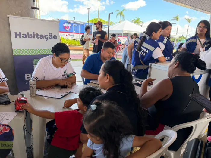 Sehab leva serviços à população na Feira da Cidadania em Belém