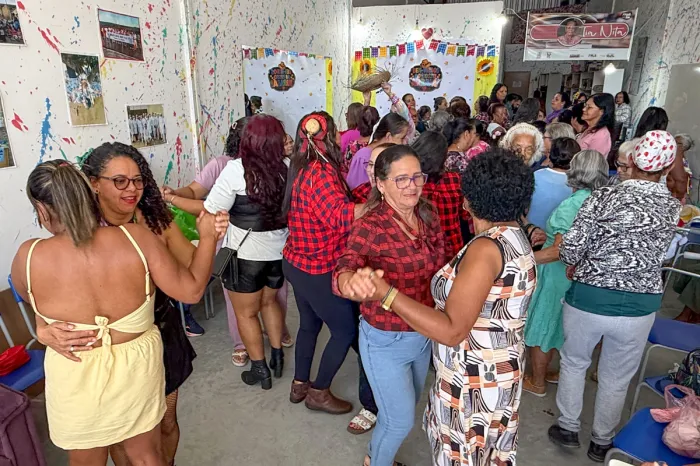 Equipe eMult da Secretaria Municipal de Saúde celebra saúde integral com o arraiá do “Viva Leve”