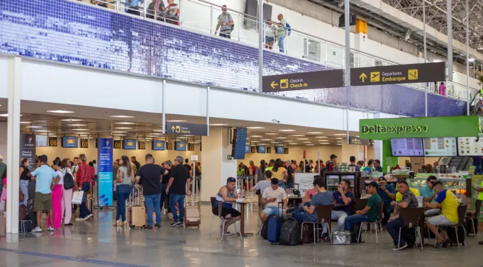 Dados apontam que, em maio, o aeroporto registrou 54.492 embarques e 56.760 desembarques, sendo 735 passageiros que fizeram conexão/Foto: Igor Matias