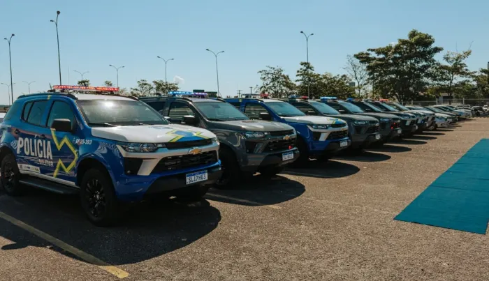  Entrega das primeiras viaturas semi-blindadas da história da segurança pública do estado (Foto: Assessoria Parlamentar)