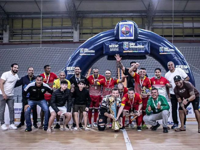 Grêmio Barequeçaba conquista bicampeonato da Copa Sebastianense de Futsal Veterano 40+ nos pênaltis