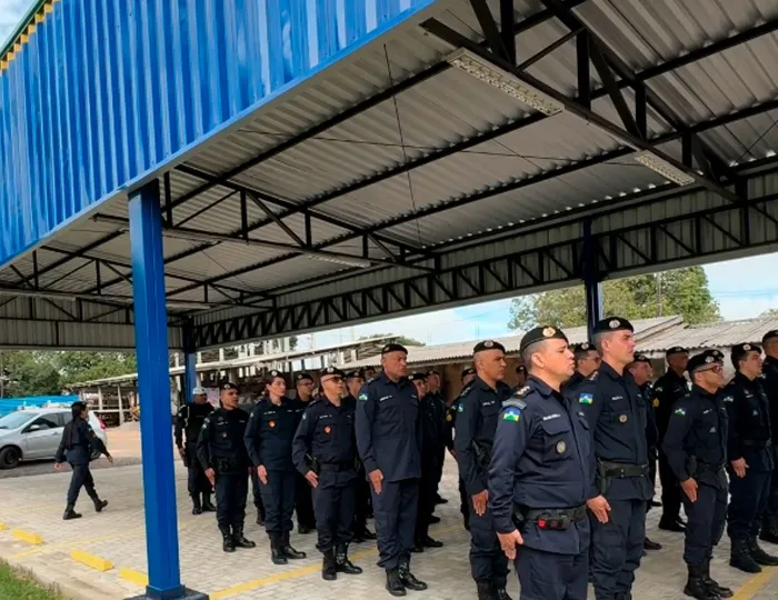  Nova garagem coberta do 7º Batalhão da Polícia Militar (Foto: Assessoria Parlamentar)