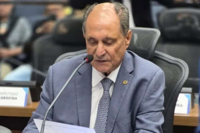 Zé Teixeira articula asfalto na MS-156, segurança viária e coleta seletiva para Itaporã