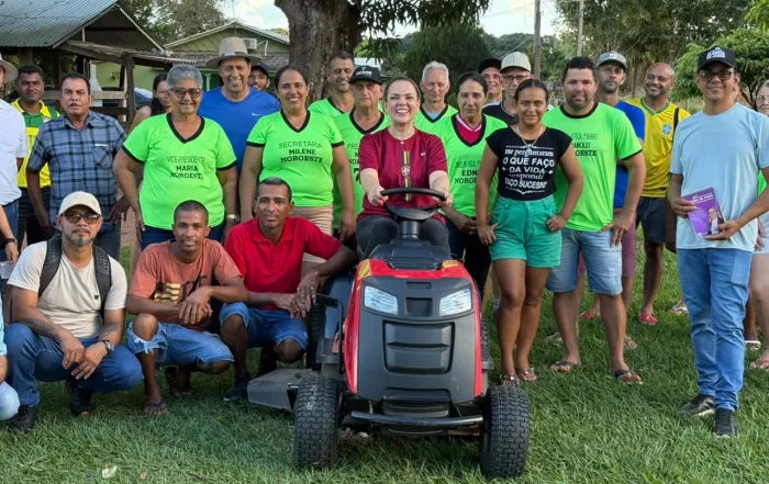  Nova emenda garante agilidade e segurança na manutenção dos campos de futebol da Associação Esporte Clube Noroeste (Foto: Assessoria Parlamentar)
