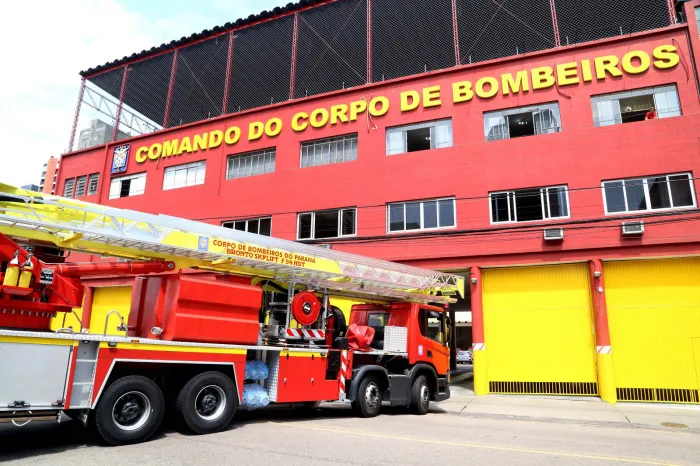 Tradição com segurança: bombeiros orientam sobre fogueiras nas festas juninas