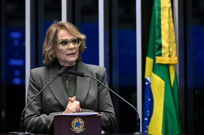 Damares alerta para aumento da violência contra idosos