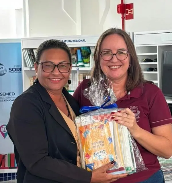 Mais de 9 mil alunos da rede municipal recebem kits literários do Programa Ler+ em Sorriso