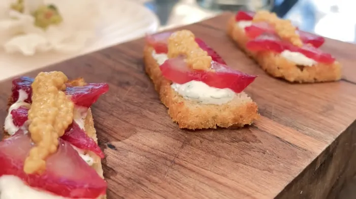 Tartine Gravlax é uma das entradas do jantar de Dia dos Namorados do ArtFusão