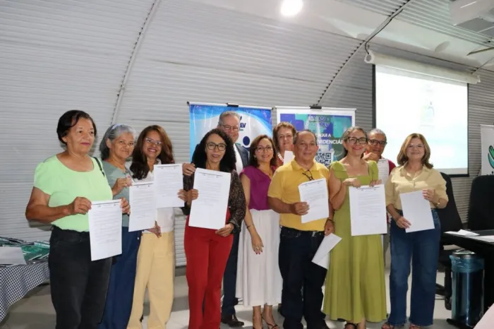 PIAUÍPREV entrega portarias de aposentadoria e consolida ação permanente de acolhimento