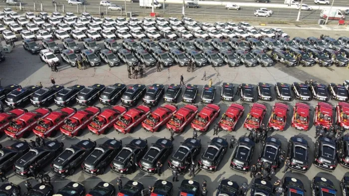 As ações na capital foram iniciadas após evento de entrega de viaturas e armas realizado no Anhembi.