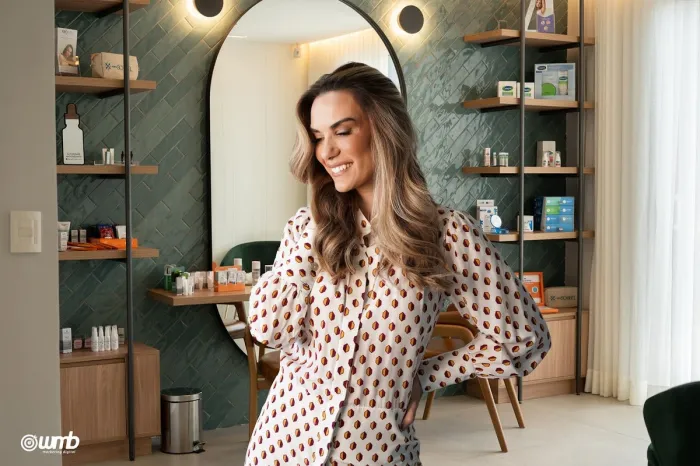 Dra. Mariana Scribel explica cuidados com cabelos no inverno