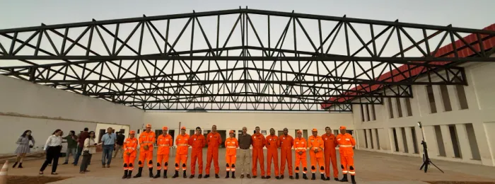 Governo de Minas vistoria obras finais de nova base aérea do Corpo de Bombeiros em Governador Valadares