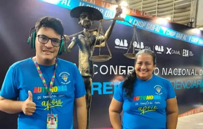 Jovem autista alagoano aposta no empreendedorismo para conquistar autonomia