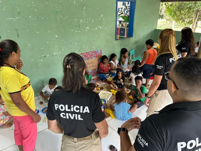 Ação da DAI e da DEAM reuniu equipes para prestar atendimento de polícia judiciária na Aldeia Juerana - 18/06/2026 - Fonte/Crédito: ASCOM PCBA