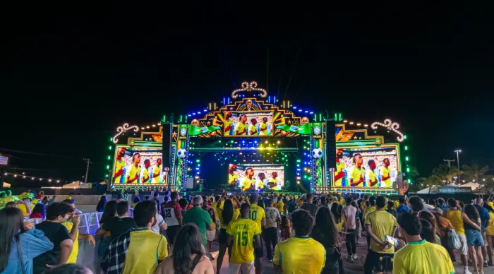 Arraiá do Povo reúne transmissão do jogo do Brasil e shows de Luan Estilizado, Luan Santana e João Bosco & Vinícius nesta sexta-feira, 19