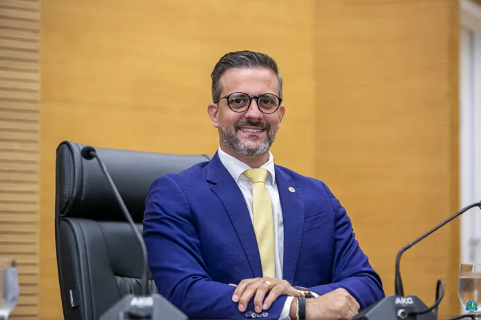  Parlamentar defende regulamentação de pontos de embarque de app para beneficiar pacientes e idosos (Foto: Thyago Lorentz I Secom ALE/RO)