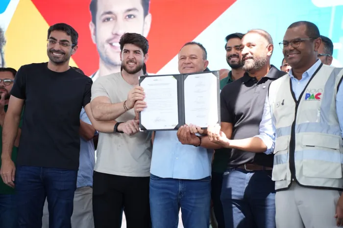 Davi Brandão participa da assinatura de ordem de serviço para construção da Maternidade Regional de Bacabal